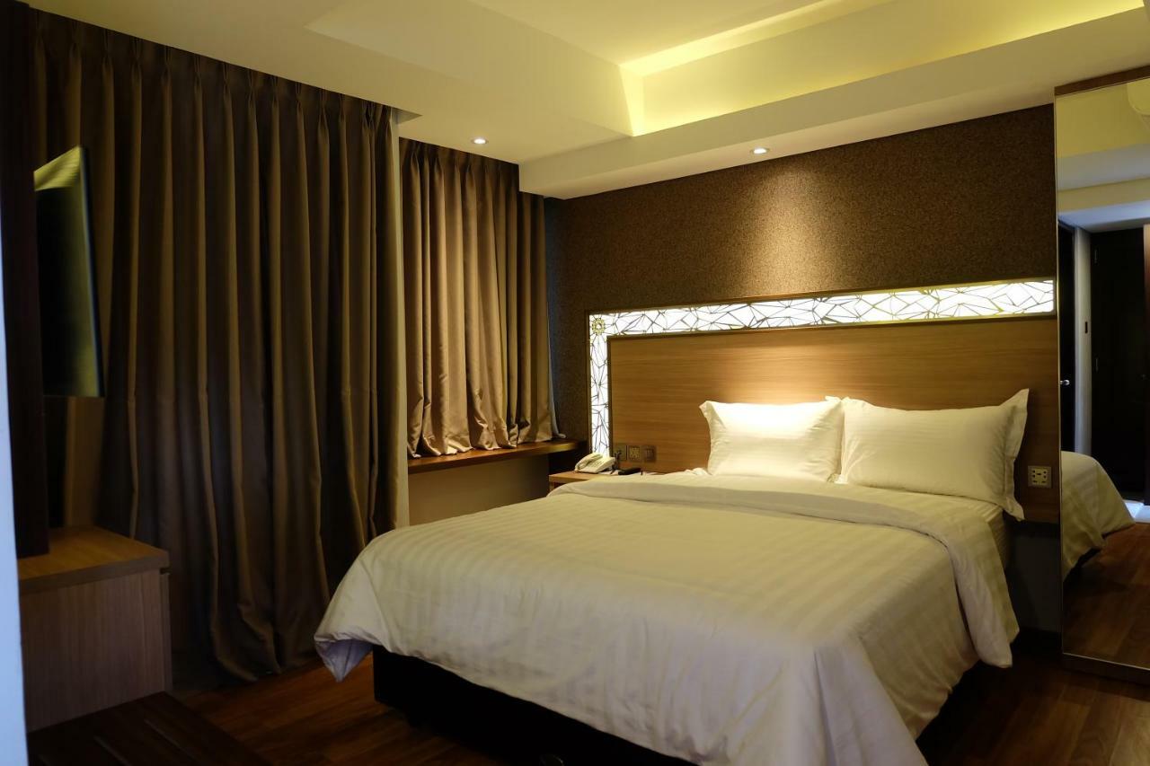Wirton Seminyak Hotel Denpasar  Exterior photo